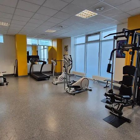 Towarowa Orange Apartment, Free Parking, Air-conditioning, Self Check-in 24h Διαμέρισμα *