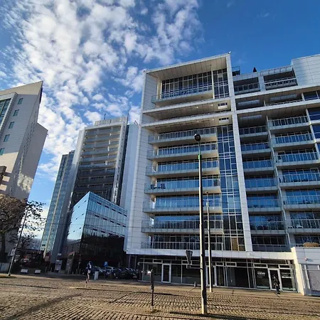 Towarowa Orange Apartment, Free Parking, Air-conditioning, Self Check-in 24h Apartament *