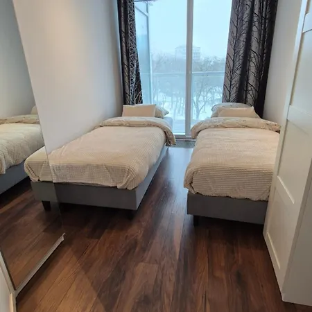 Apartament Towarowa Orange Apartment, Free Parking, Air-conditioning, Self Check-in 24h *