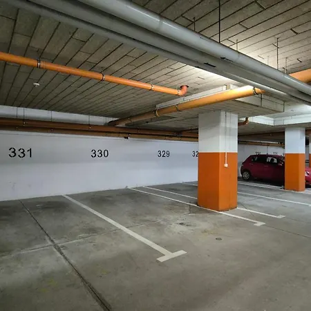 Towarowa Orange Apartment, Free Parking, Air-conditioning, Self Check-in 24h *